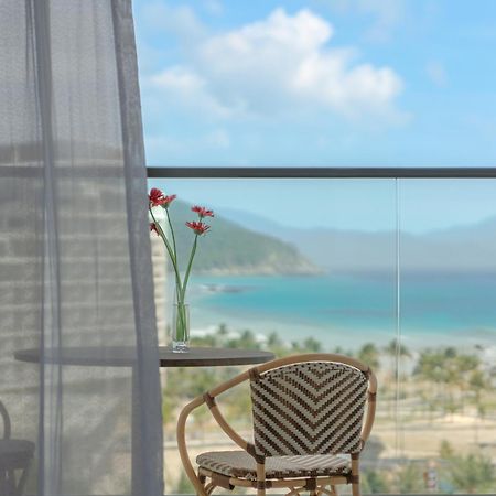 Aquamarine Beachfront Resort & Spa Cam Ranh Dış mekan fotoğraf