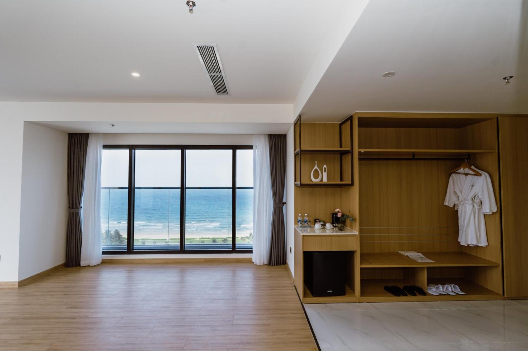 Aquamarine Beachfront Resort & Spa Cam Ranh Dış mekan fotoğraf