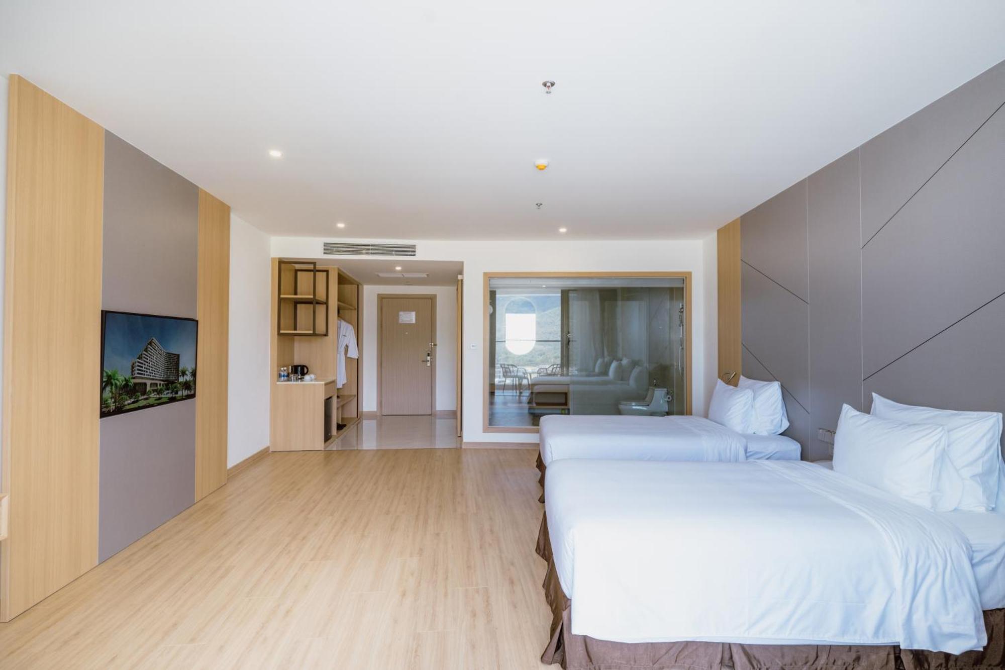 Aquamarine Beachfront Resort & Spa Cam Ranh Dış mekan fotoğraf
