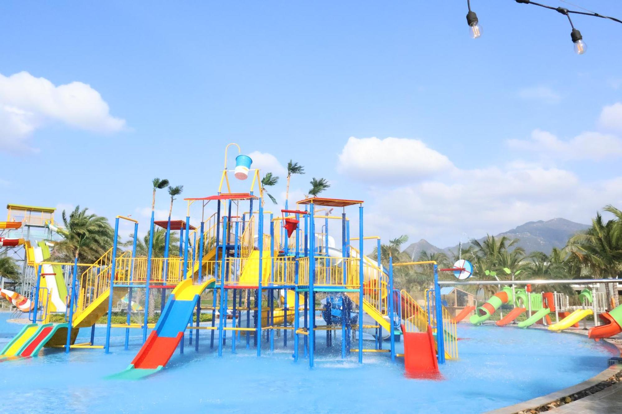 Aquamarine Beachfront Resort & Spa Cam Ranh Dış mekan fotoğraf