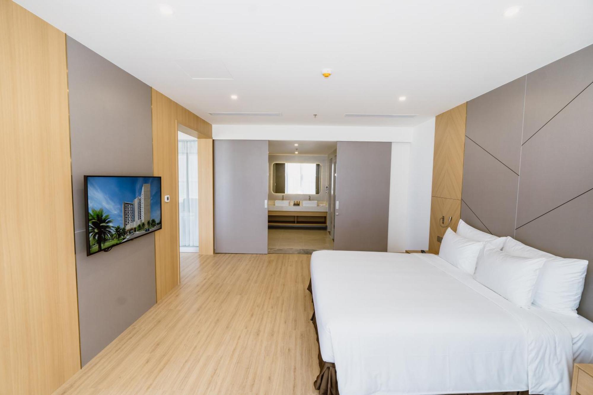 Aquamarine Beachfront Resort & Spa Cam Ranh Dış mekan fotoğraf